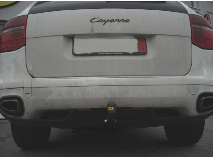Carlig remorcare Porshe Cayenne dupa 2002 marca Autohak [3]