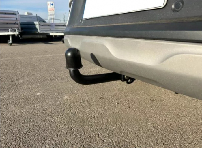 Carlig remorcare Renault Arkana fabricat dupa 2021 marca Autohak [7]