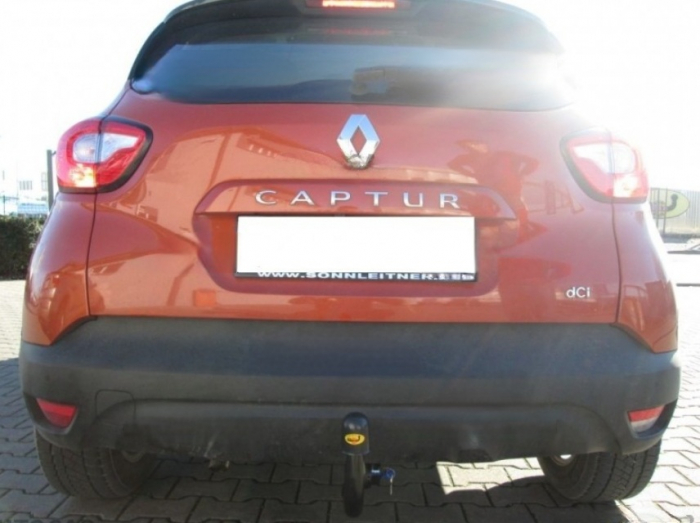Carlig remorcare Renault Captur 2013 - 2019 demontabil automat vertical marca Autohak [5]