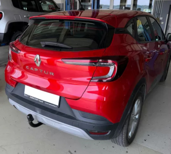 Carlig remorcare Renault Captur fabricat dupa 2019 marca Autohak [5]