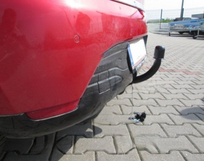 Carlig remorcare Renault Clio 3/5 usi 2012 - 05.2019 demontabil automat cu maneta marca Autohak [6]