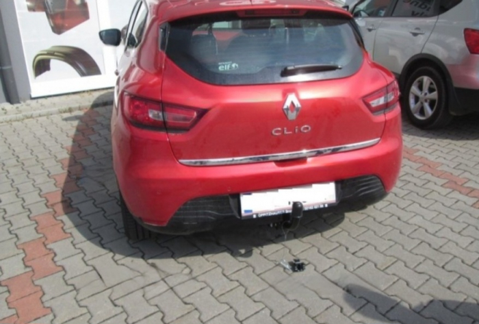 Carlig remorcare Renault Clio 3/5 usi 2012 - 05.2019 demontabil automat cu maneta marca Autohak [7]