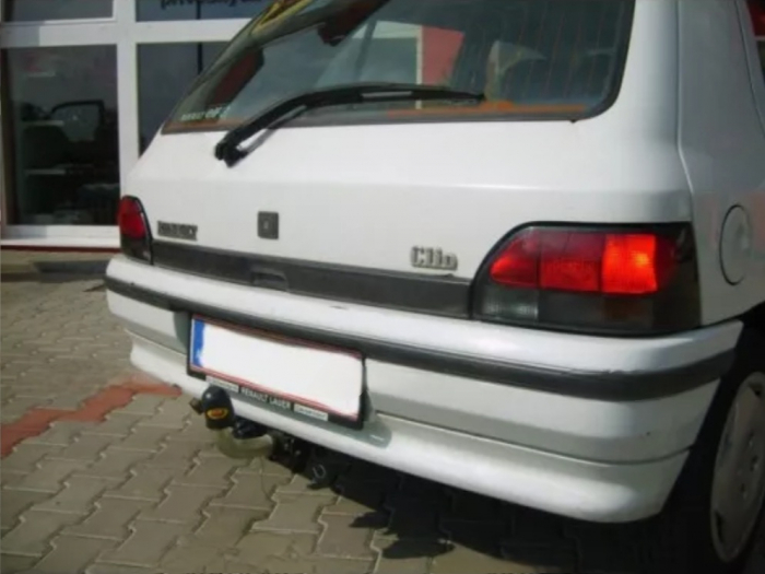 Carlig remorcare Renault Clio I 3/5 usi 1990 - 1998 demontabil automat cu maneta marca Autohak [4]