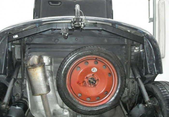 Carlig remorcare Renault Espace 2002 - 2015 demontabil automat cu maneta marca Autohak [2]