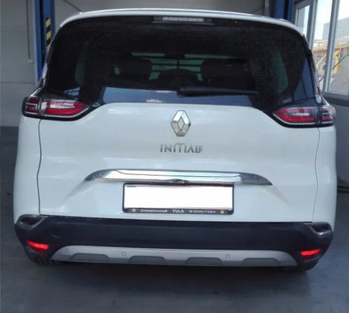 Carlig remorcare Renault Espace dupa 2015 demontabil automat vertical marca Autohak [7]
