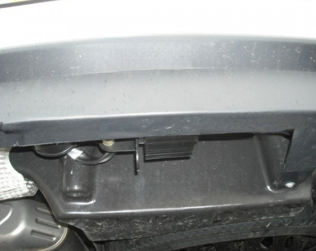 Carlig remorcare Renault Grand Scenic 2009 - 2017 demontabil automat vertical marca Autohak [4]