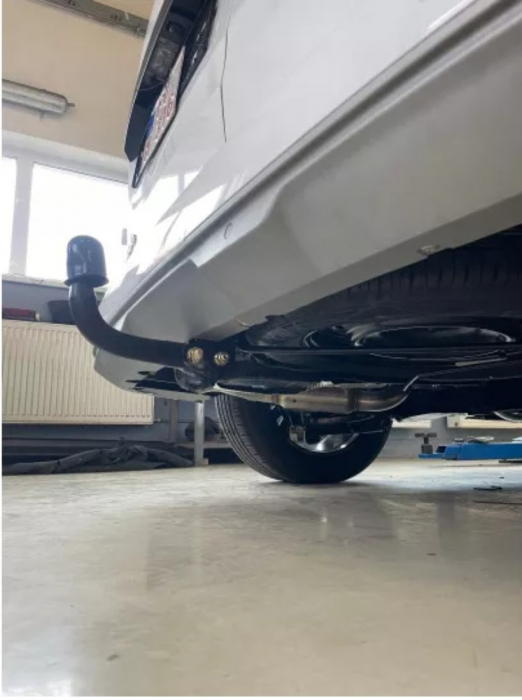 Carlig remorcare Renault Kangoo fabricat dupa 03.2021 marca Autohak [8]