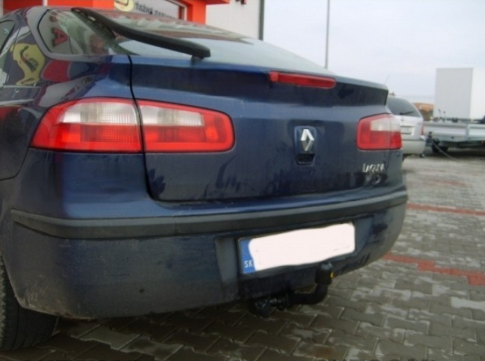 Carlig remorcare Renault Laguna 2 2001-2007 marca Autohak [6]