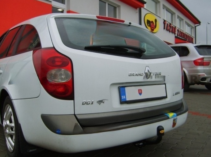 Carlig remorcare Renault Laguna 2 combi 2001-2007 marca Autohak [9]