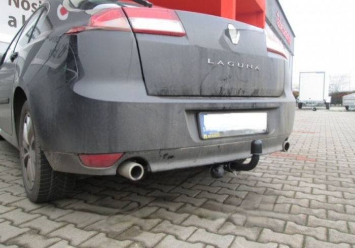 Carlig remorcare Renault Laguna 5 usi dupa 2007 demontabil automat cu maneta marca Autohak [7]