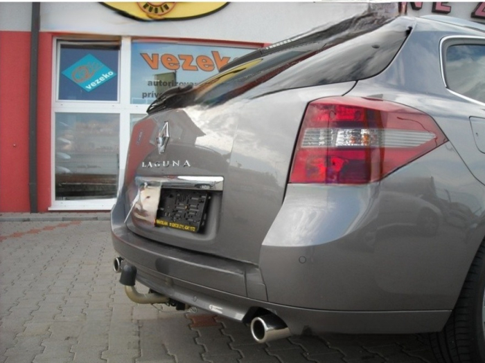 Carlig remorcare Renault Laguna combi dupa 2007 demontabil automat cu maneta marca Autohak [6]