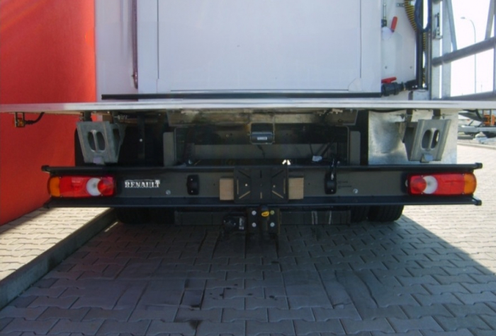 Carlig remorcare Renault Mascott fabricat dupa 2001 marca Autohak [7]