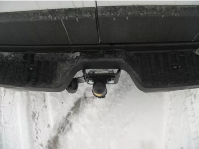 Carlig remorcare Renault Master duba L4 punte dubla cu treapta 2010 - 2024 marca Autohak [3]