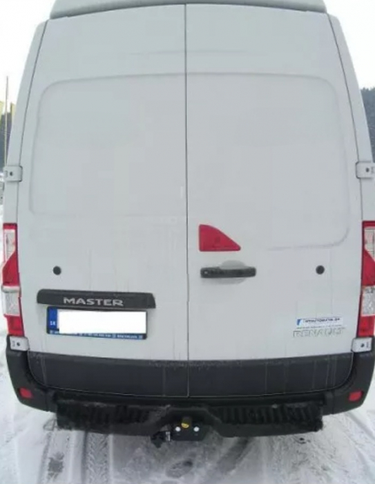 Carlig remorcare Renault Master duba L4 punte dubla cu treapta 2010 - 2024 marca Autohak [5]
