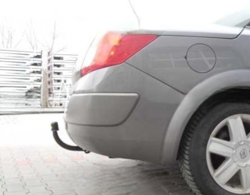 Carlig remorcare Renault Megane 2 berlina 2002-2009 marca Autohak [2]