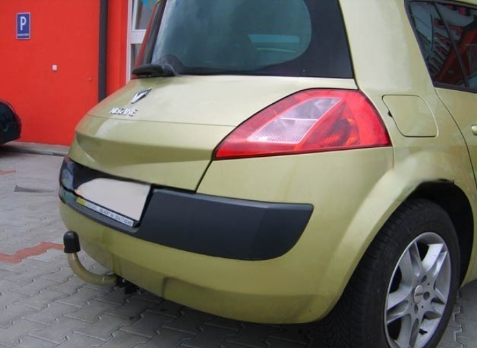 Carlig remorcare Renault Megane 2 htb 2002 - 2009 demontabil automat cu maneta marca Autohak [2]