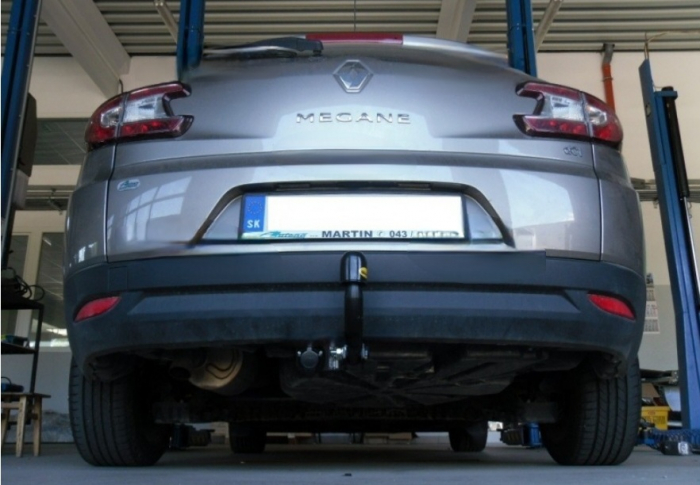 Carlig remorcare Renault Megane 3 combi fabricat intre 2008 - 2016 marca Autohak [7]