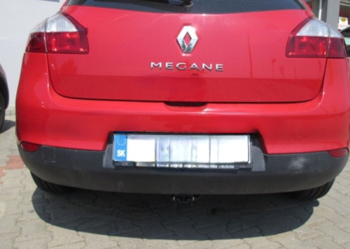 Carlig remorcare Renault Megane 3 htb 2009 - 2016 demontabil automat cu maneta marca Autohak [2]
