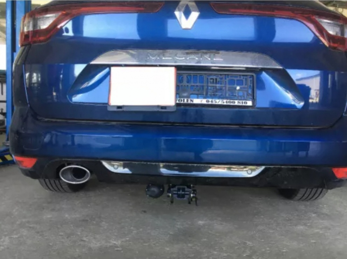 Carlig remorcare Renault Megane 4 combi dupa 2016 demontabil automat cu maneta marca Autohak [6]