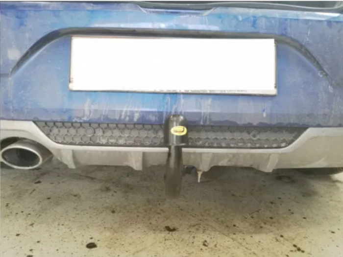 Carlig remorcare Renault Megane 4 htb dupa 2016 demontabil automat vertical marca Autohak [5]
