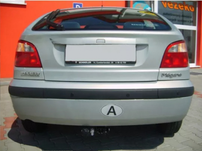 Carlig remorcare Renault Megane I htb 1999 - 2002 demontabil automat cu maneta [4]