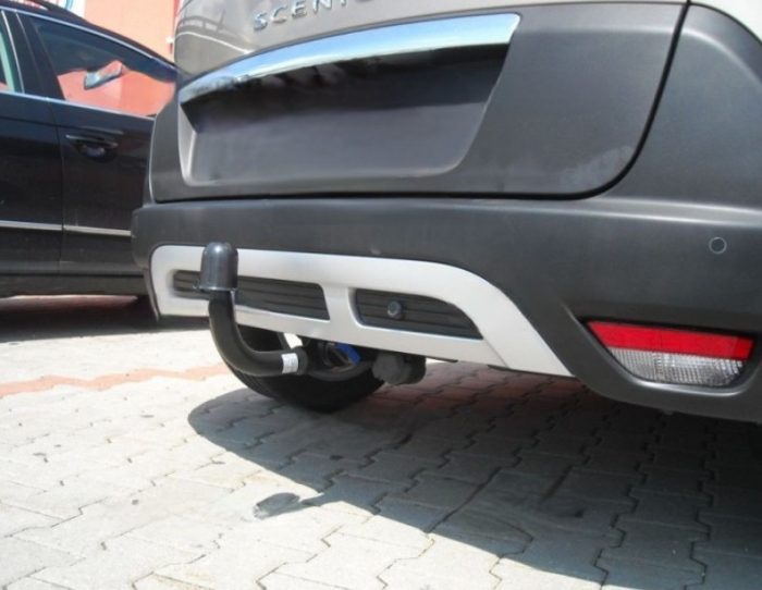 Carlig remorcare Renault Scenic 2009 - 2016 demontabil automat vertical marca Autohak [15]