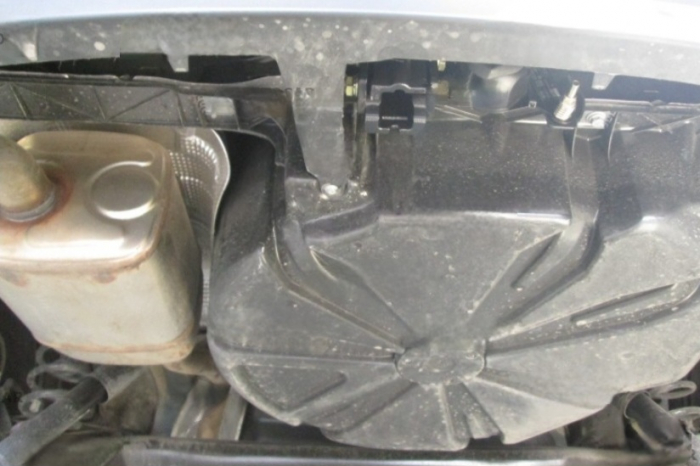 Carlig remorcare Renault Scenic 2009 - 2016 demontabil automat vertical marca Autohak [8]