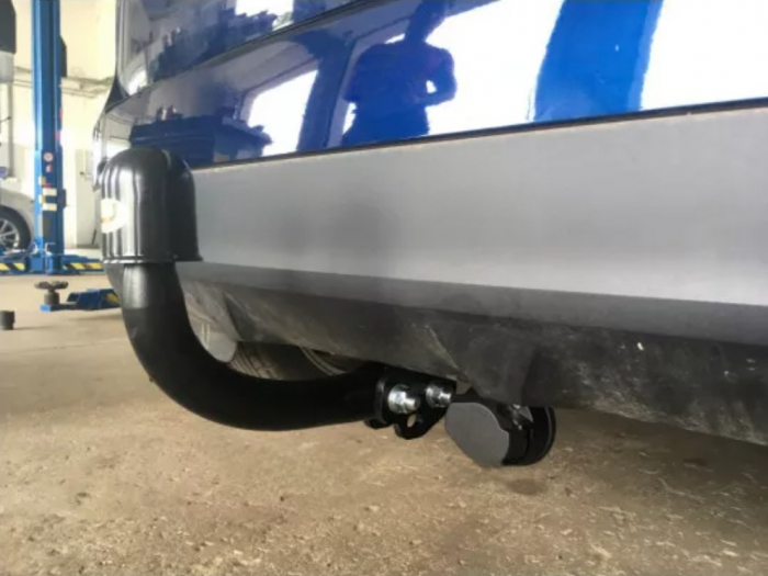 Carlig remorcare Renault Scenic 4 fabricat dupa 2016 marca Autohak [3]