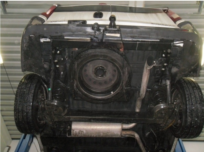 Carlig remorcare Renault Trafic duba dupa 2001 marca Autohak [2]