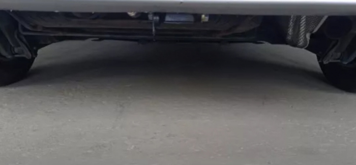 Carlig remorcare Renault Trafic dupa 2014 demontabil automat vertical marca Autohak [6]