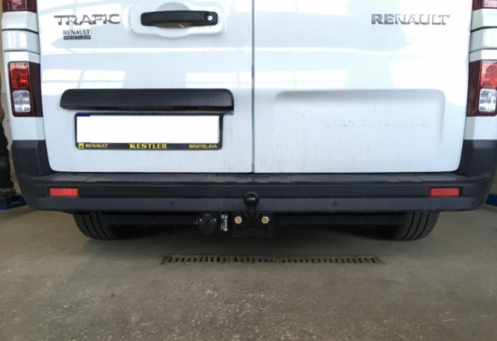 Carlig remorcare Renault Trafic fabricat dupa 2014 marca Autohak [7]