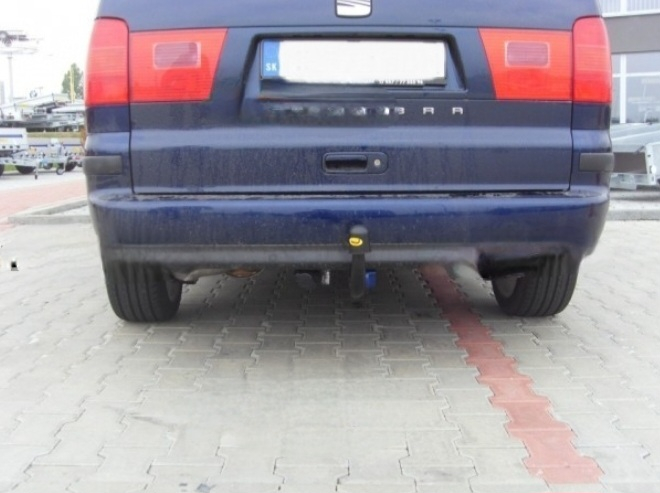 Carlig remorcare Seat Alhambra 2000 - 2010 demontabil automat vertical marca Autohak [4]