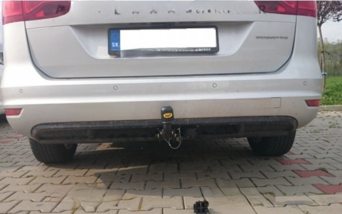 Carlig remorcare Seat Alhambra dupa 2010 demontabil automat cu maneta marca Autohak [3]