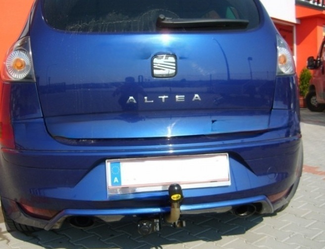 Carlig remorcare Seat Altea 5P1 si XL 2004 - 2015 demontabil automat cu maneta marca Autohak [7]