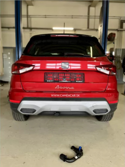 Carlig remorcare Seat Arona dupa 2017 demontabil automat vertical marca Autohak [14]