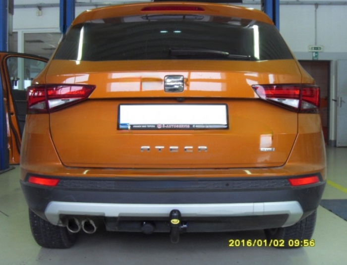 Carlig remorcare Seat Ateca dupa 2016 demontabil automat vertical marca Autohak [12]