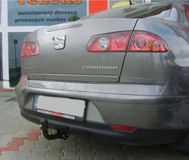 Carlig remorcare Seat Cordoba 4 usi fabricat intre 2002 - 2009 marca Autohak [3]