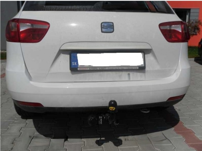 Carlig remorcare Seat Ibiza 2008 - 2017 demontabil automat cu maneta marca Autohak [3]