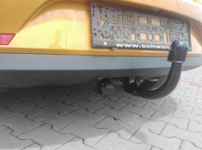 Carlig remorcare Seat Ibiza htb 2008 - 2017 demontabil automat vertical marca Autohak [6]