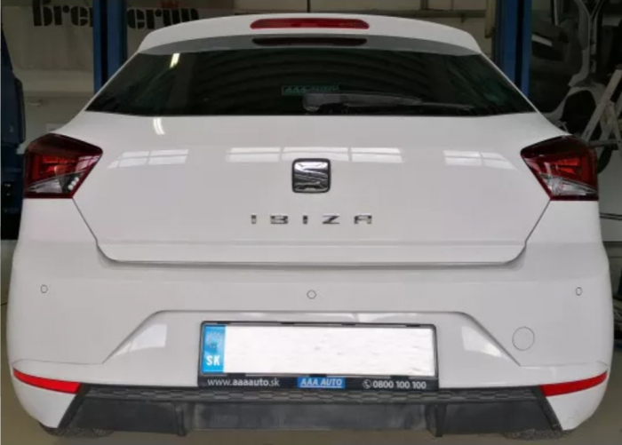 Carlig remorcare Seat Ibiza htb dupa 2017 demontabil automat vertical marca Autohak [8]