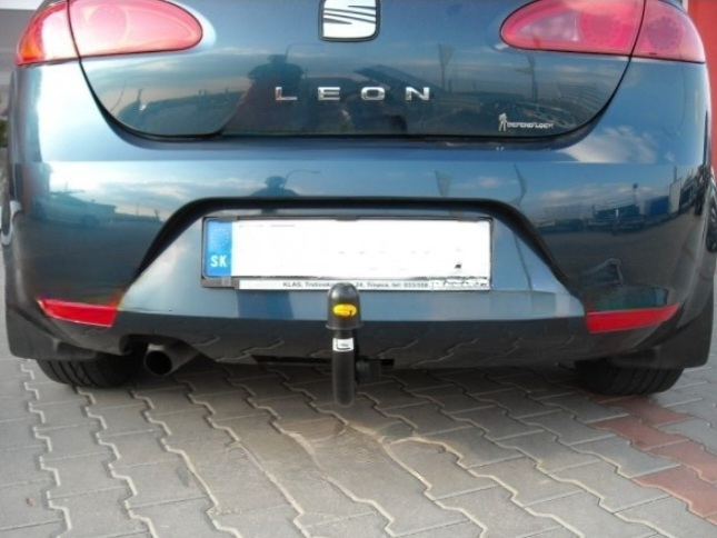 Carlig remorcare Seat Leon 2005 - 2013 demontabil automat vertical marca Autohak [8]