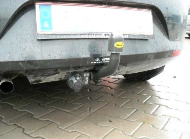 Carlig remorcare Seat Leon dupa 2005 marca Autohak [3]