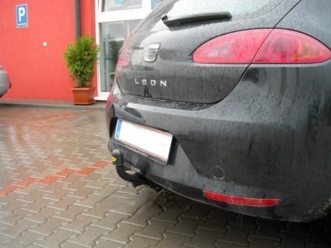 Carlig remorcare Seat Leon dupa 2005 marca Autohak [5]