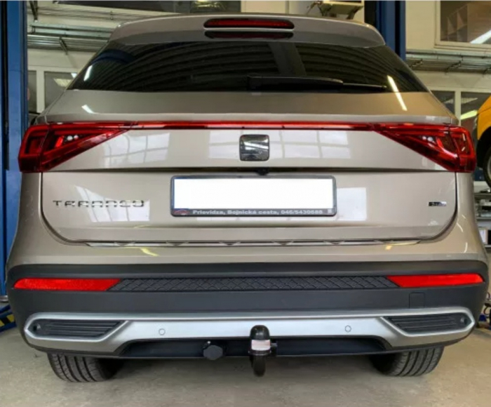 Carlig remorcare Seat Tarraco dupa 2019 demontabil automat vertical marca Autohak [6]