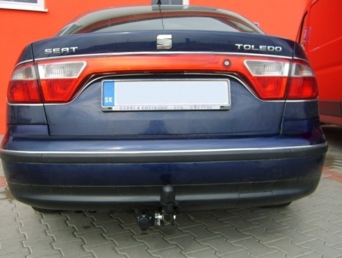 Carlig remorcare Seat Toledo 1998-2004 marca Autohak [2]