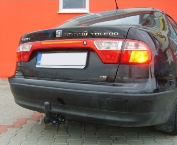Carlig remorcare Seat Toledo 1998-2004 marca Autohak [4]