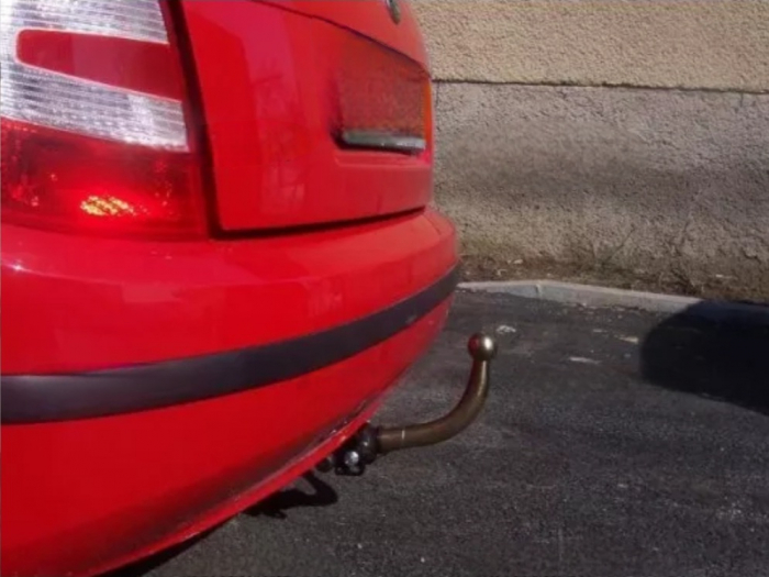 Carlig remorcare Skoda Fabia 5 usi 1999 - 2007 demontabil automat cu maneta [4]