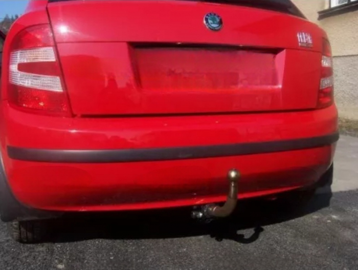 Carlig remorcare Skoda Fabia 5 usi 1999 - 2007 demontabil automat cu maneta [2]
