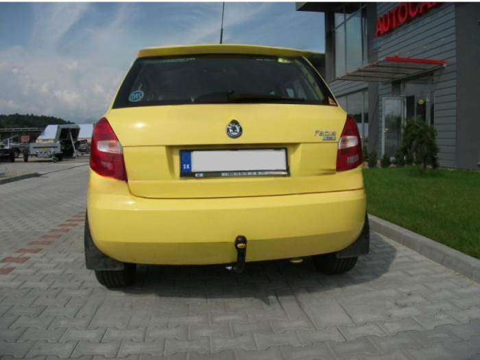 Carlig remorcare Skoda Fabia 5 usi dupa 2006 marca Autohak [6]