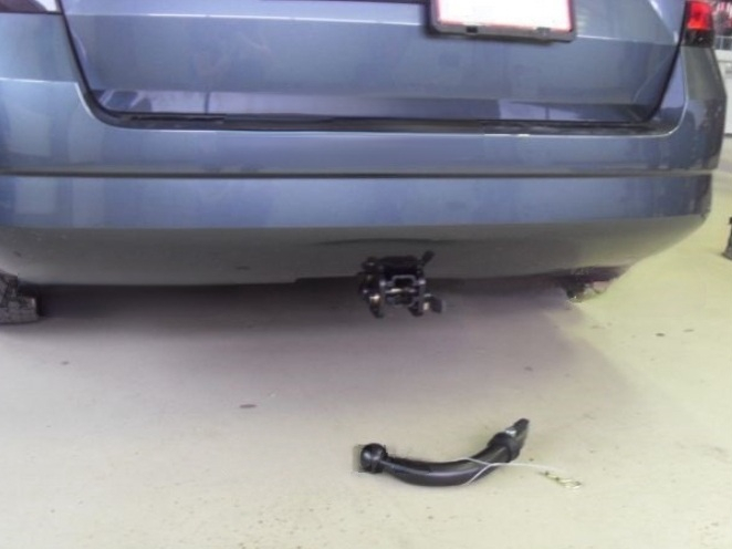 Carlig remorcare Skoda Fabia 5 usi fabricata incepand cu 06/2021 demontabil automat cu maneta marca Autohak [3]